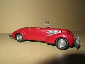 828O Kit WM Cord 812 Phaeton 1937 Torpedo Open Wine Red 1:43 - Picture 1 of 7