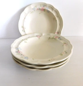 Set of 4 Vintage Pfaltzgraff Tea Rose 9" Large Rimmed Soup Chili Salad Bowls - Picture 1 of 5