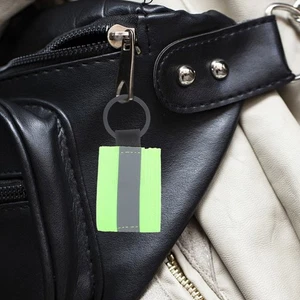8 Pcs Reflective Keychain Tag Man Backpack Reflector Pendants Reflectors - Picture 1 of 12
