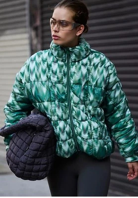 Free People | FP Movement Scrunchy Glossy Pippa Puffer Jacket Large New* BA845 - Image 1 of 3