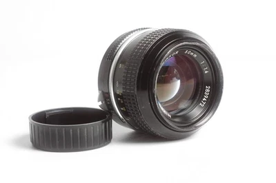 Nikon Nikkor 1.4/50 AiS obiettivo standard f/1.4 obiettivo 50 mm - Immagine 1 di 4