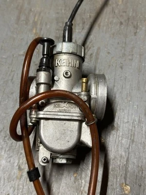 Carburador Honda CR80R 2002 OEM  Foto 1 de 4