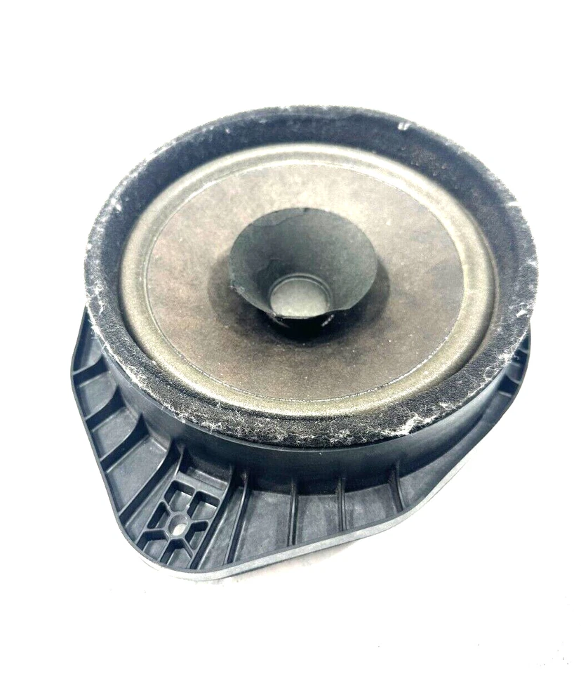 ALTAVOZ AUDIO PUERTA TRASERA IZQUIERDA O DERECHA OEM CHEVROLET SONIC 2012-2020 1 PIEZA Foto 1 de 4