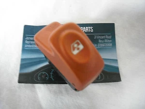 A GENUINE RENAULT CLIO MEGANE AND SCENIC MK1 ELECTRIC WINDOW SWITCH 6 PIN - Picture 1 of 2