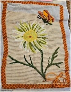 VINTAGE PARAGON NEEDLEPOINT KIT - Picture 1 of 3