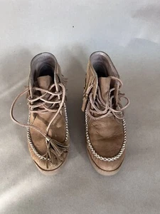 UGG Australia CALEB Chestnut Fringe Nubuck Slip-on Boots 1018944 Moccasins US 6 - Bild 1 von 7