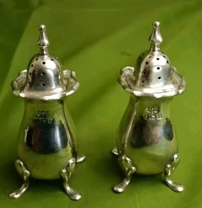 Antique HARDY BROTHERS Silver Salt And Pepper shakers Birmingham England 1916 - Picture 1 of 13