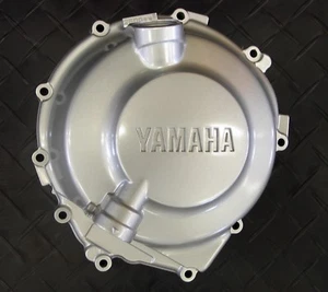 99-02 Yamaha R6 OEM Clutch/Engine Cover + FREE Gasket! NEW 1999 2000 2001 2002 - Picture 1 of 1