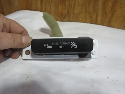 Botón interruptor derecho pasajero encendido apagado derecho Nissan Leaf 13-17 Foto 1 de 2