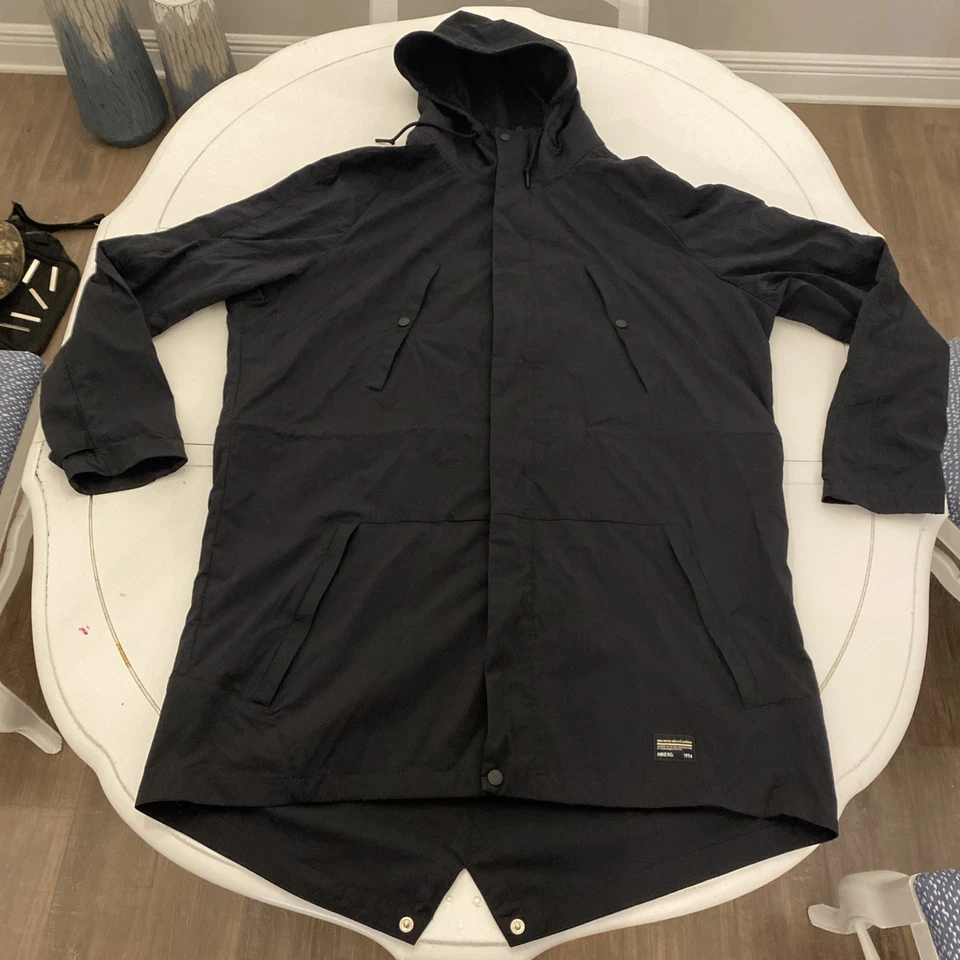Nike F.C. Chaqueta cortavientos para hombre 2XL negra con capucha impermeable abrigo de lluvia Foto 1 de 4