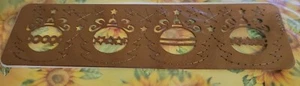  2 plaques Joy Crafts Stencils gaufrage piquage pochoir Boules de Noël 6001/0071 - Imagen 1 de 3