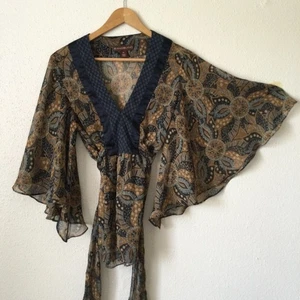 Top BabyDoll Bandolino Vintage 12 Grandes/XL Mangas Acampanadas Años 70 Hippie Hada Boho - Imagen 1 de 6