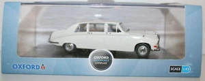 OXFORD 1/43 DS001 DAIMLER DS420 OLD ENGLISH WHITE - Picture 1 of 3