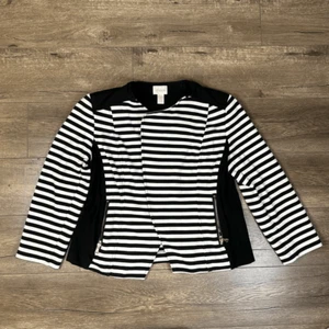 Chicos Women’s Size 2 Medium Color Block Open Striped Moto Jacket Black White - Picture 1 of 8