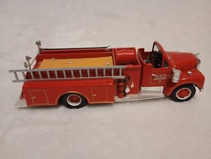 CORGI CLASSICS 52602 MACK B PUMPER FIRE DEPARTMENT TRUCK LIMITED - Picture 1 of 15