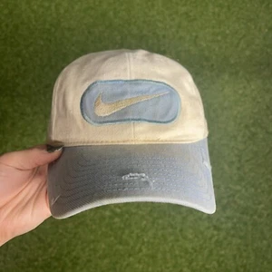 De colección Carolina del Norte Tacones Alquitranados Nike Sombrero Adulto OSFA Envejecido UNC Correa Trasera - Imagen 1 de 12