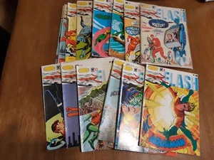 FLASH WILLIAMS 1/15 COMPLETA ORIGINALE CON GADGET POSTER NEL N.1 E N.2 OTTIMA - Picture 1 of 1