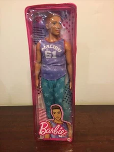 Barbie Ken Fashionistas Puppe 2020 Malibu 61 Mohawk # 164 NEU Reißverschluss Plastikpaket - Bild 1 von 11