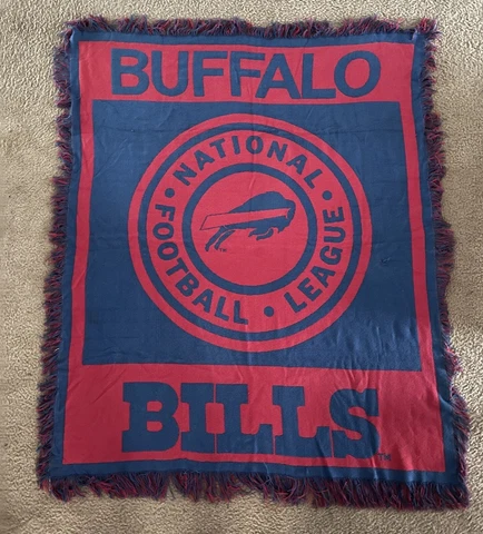 VINTAGE BUFFALO BILLS NFL FOOTBALL TEAM FRINGE BLANKET 4 FOOT X 5 FOOT Cover