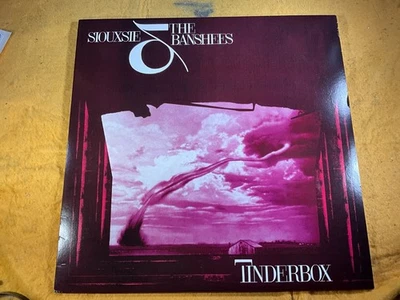 A6-15 SIOUXSIE & THE BANSHEES Tinderbox - 1986 POLYDOR SATBLP09 - RECORD - PUNK - Image 1 of 4