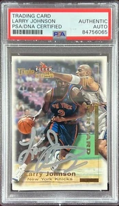 Larry Johnson auto 2001 Fleer #133 card New York Knicks PSA Encapsulated - Picture 1 of 3