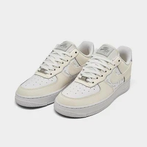 AUTHENTIC NIKE AIR FORCE 1`07 SE Mini Swooshes Sail Silver Platinum Women size - Picture 1 of 5