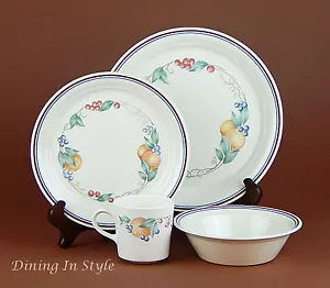 4 piezas Ajuste (s) de lugar, ¡excelente + estado! Abundance, Corning, Corelle - Imagen 1 de 10