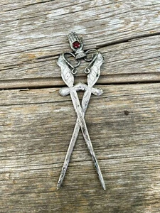 Antike viktorianische Odd Fellows Schmuck Ornament Handschwerter - Bild 1 von 8