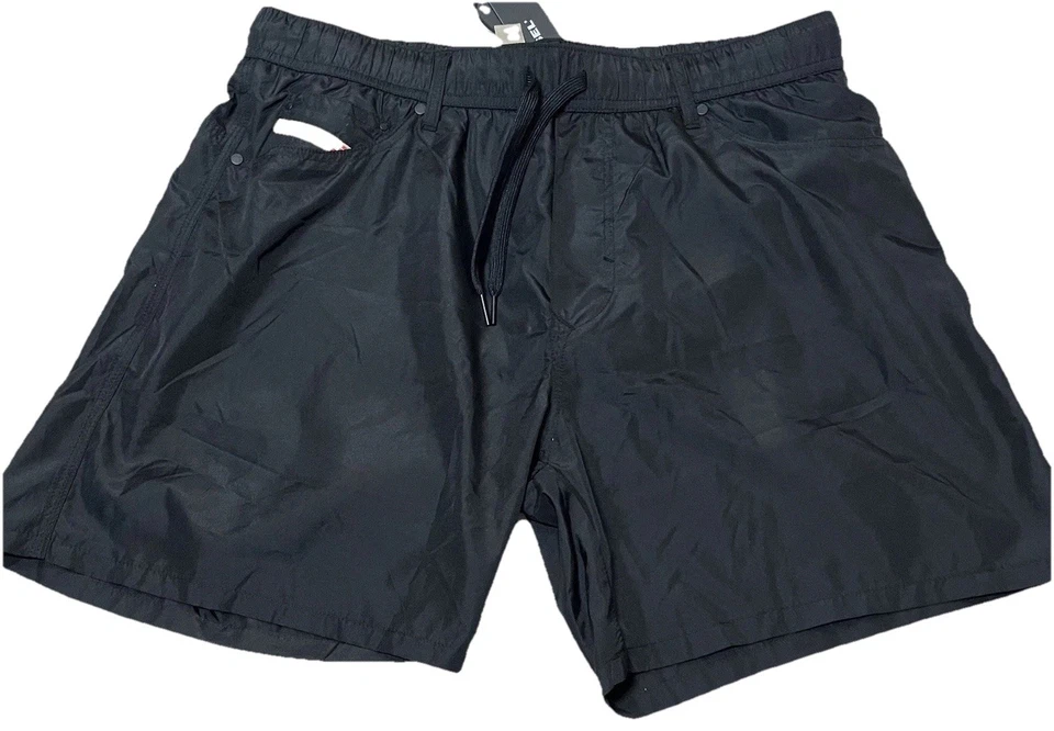 Pantalón corto de baño Diesel XL WAYKEEKI negro para hombre. Nuevo con etiquetas. Tradicional 5 bolsillos. Foto 1 de 4