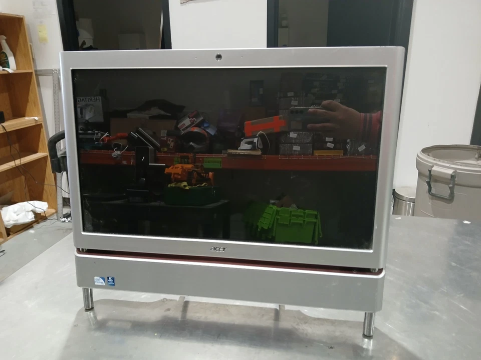 RETRO PC acer ASPIRE Z5600 all in one desktop computer GREAT CONDITION - Image 1 of 2