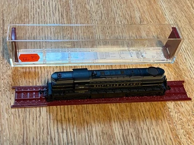 MRC Miniatures N Gauge Alco RSD-15 Baltimore & Ohio locomotive, original box - Image 1 of 4