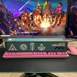 Borderlands 3 Diamond Loot Chest Collector's Edition *4 Vault Key Keychains ONLY - Picture 1 of 5