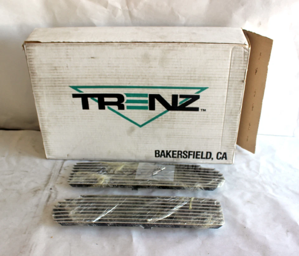 Parrillas de parachoques inferiores delanteras Trenz 2029-DP para Dodge Ram 1500 2500 3500 1999-2001 Foto 1 de 3