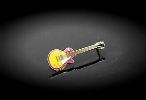 Gibson Les Paul Standard '50's Heritage Cherry Sunburst Guitar Pin Badge
