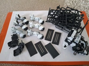 Warhammer 40K Space Marines White Scars Bikes And Landspeeder Various Bits - Picture 1 of 13