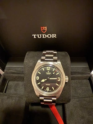 Reloj Automático TUDOR Ranger 2022 Acero Inoxidable 39mm Esfera Negra Foto 1 de 4