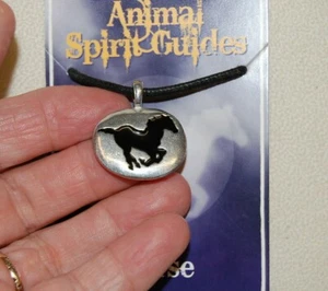 Guías espirituales animales, amuleto de caballo/talismán mágico, familiar, wicca, bruja pagana - Imagen 1 de 2