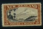 New Zealand 1935 Pictorials Used SG 569  3/-  i