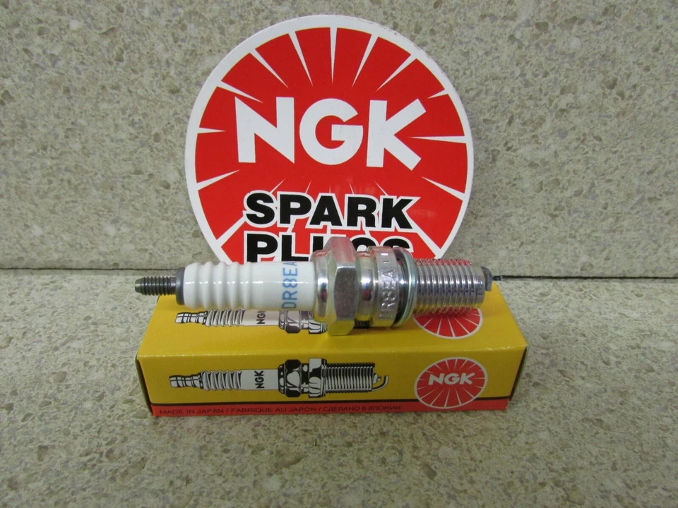 NGK Spark Plug 04-13 YAMAHA YFM350 YFM 350 RAPTOR DR8EA - Image 1 of 1