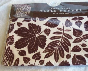 Corredor de mesa marrón borgoña de terciopelo hojas otoño verano 14"" x 120"" marrón nuevo en paquete - Imagen 1 de 4