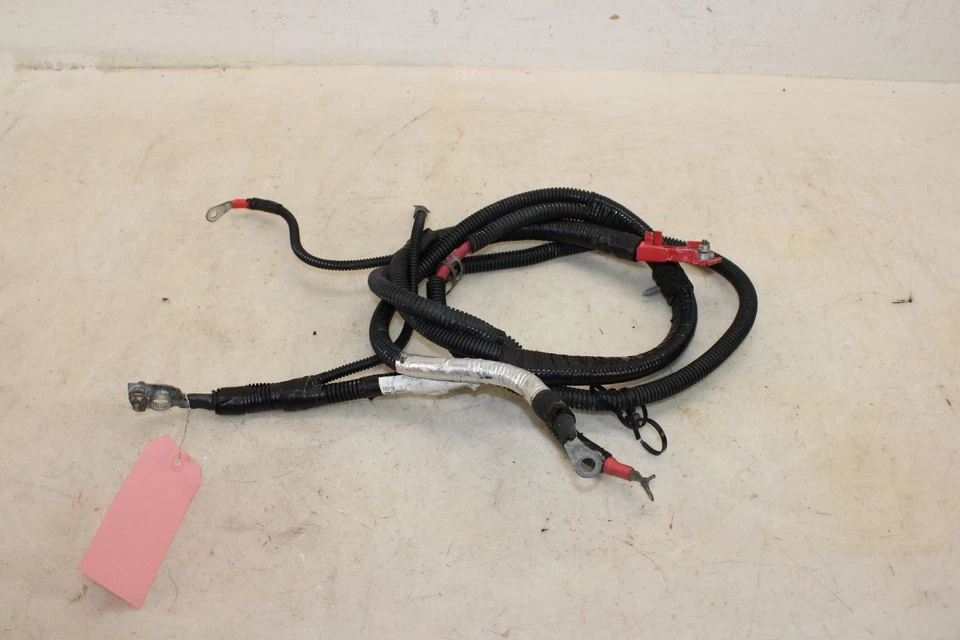2007-2010 Saturn Sky 2.4l Battery Cable 15868956 OEM MC118 - Image 1 of 4