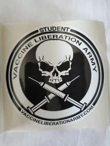 MEZZO ROTOLO ADESIVI TESCHIO "STUDENTE VACCINO LIBERAZIONE ESERCITO" - Foto 1 di 1