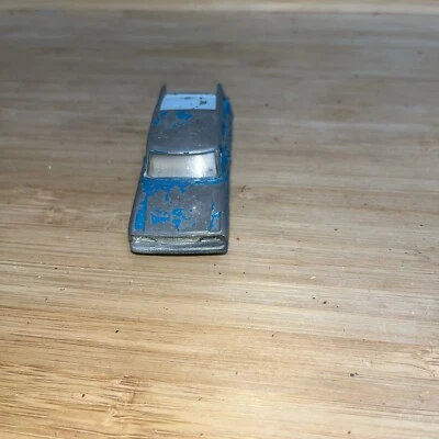 USED Jouet Ancien  Matchbox Lesney 42 Studebaker Lark Wagonaire #110 - Image 1 of 4