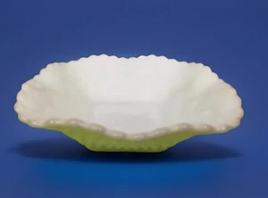 Milk Glass Beveled Vintage Trinket Jewelry Candy Dish Ruffled Edges Collectible - Picture 1 of 5