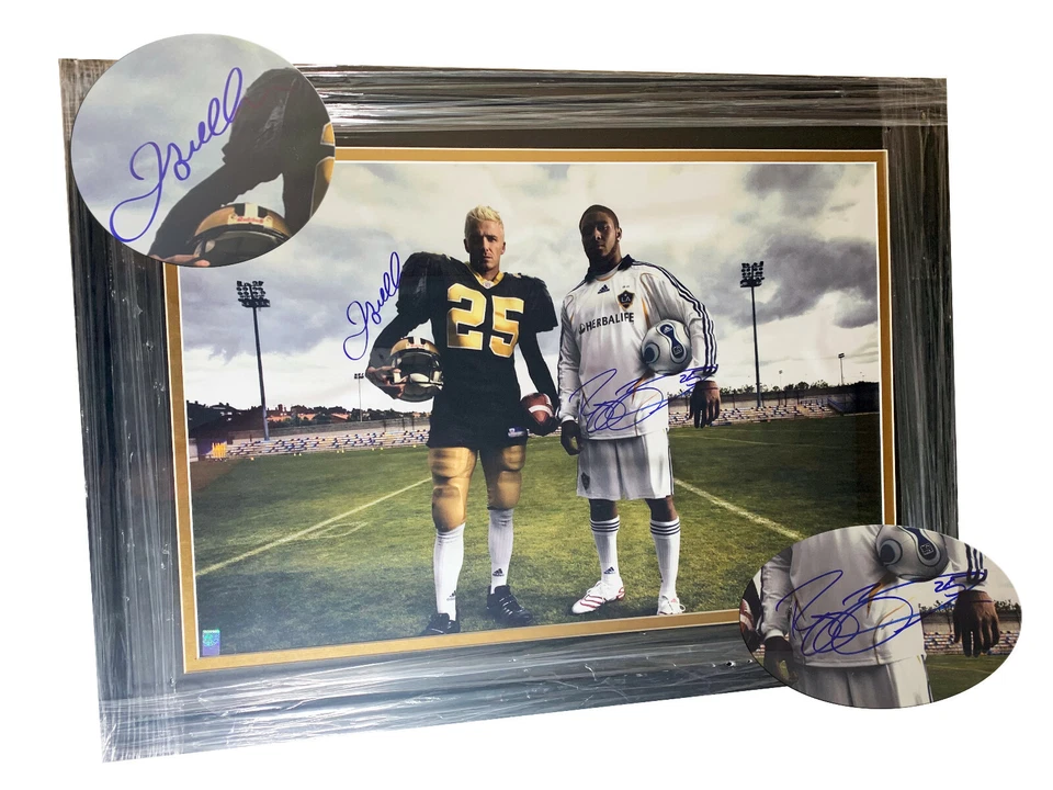 ФОТОГРАФИЯ РЕГГИ БУШ ДЭВИДА БЕККХЭМА С АВТОГРАФОМ В РАМКЕ 20X30 BECKETT BAS  - Изображение 1 из 1