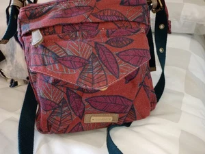 Weird Fish Damen Schultertasche rot Blattmuster mehrere Reißverschlusstaschen Orla Kiely Sty - Bild 1 von 8