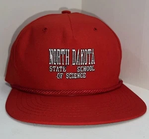 Cappello vintage NDSCS North Dakota State School of Science corda pelle strapback - Foto 1 di 10
