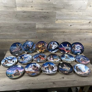 Set 17 piatti Franklin Mint "Native American Maidens" di David Penfound 8" - Foto 1 di 11