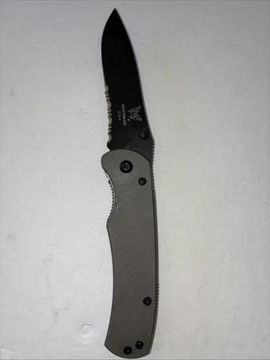 Cuchillo Hecho en Banco 750 Pinnacle Marco de Titanio Bloqueo Raro Modelo Descontinuado NUEVO Foto 1 de 4