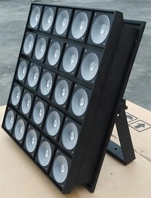 25x30W LED Matrix wash  DJ Light Blinder Stage Light 5X5 Panel Wash Effect dot - Image 1 of 4